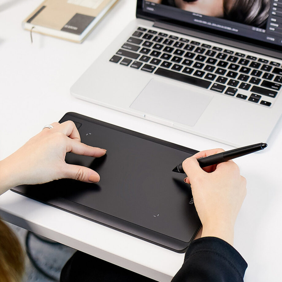 Wacom Intuos Pro Small 2017